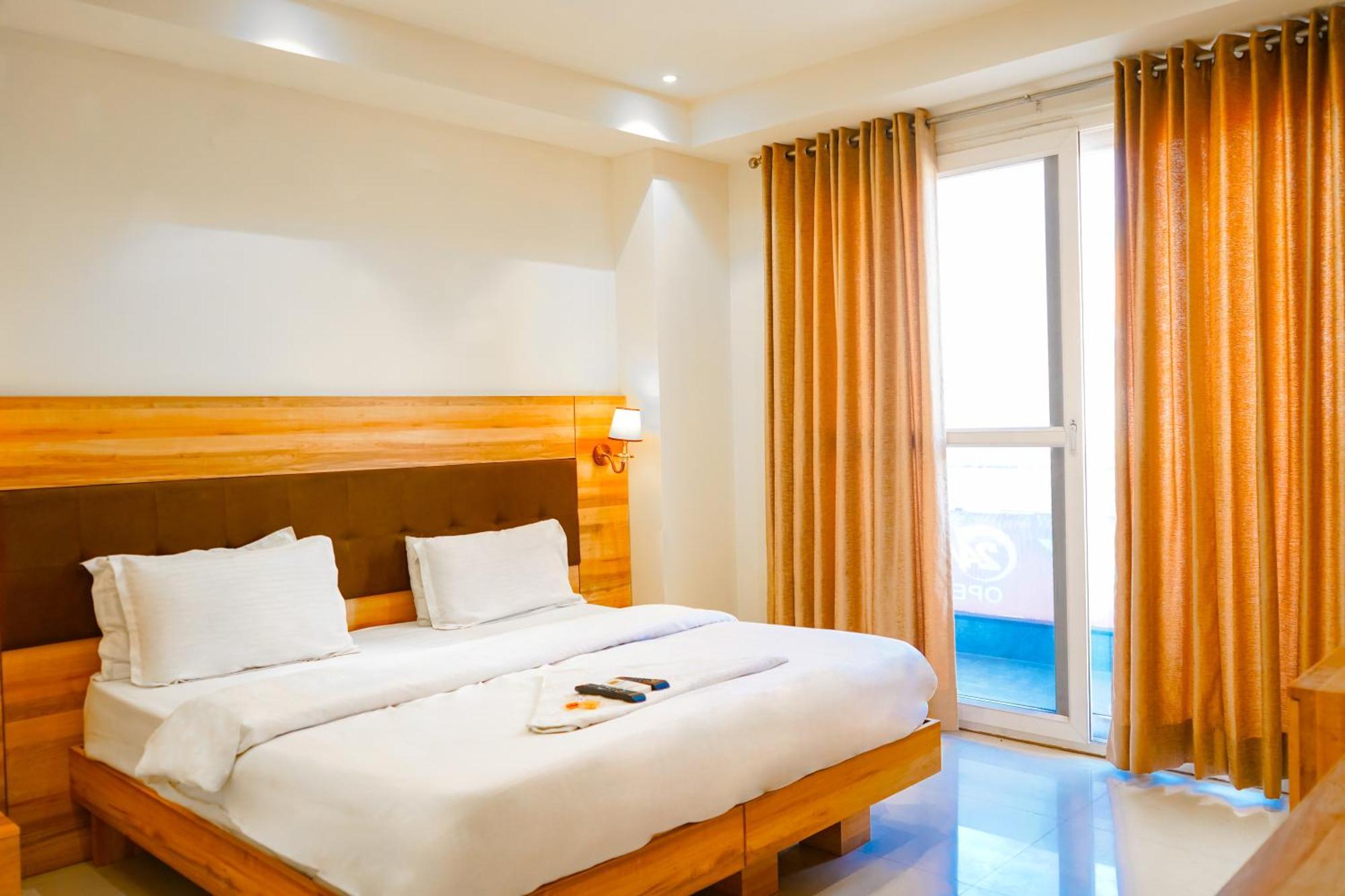Hotel In Malviya Nagar New Delhi